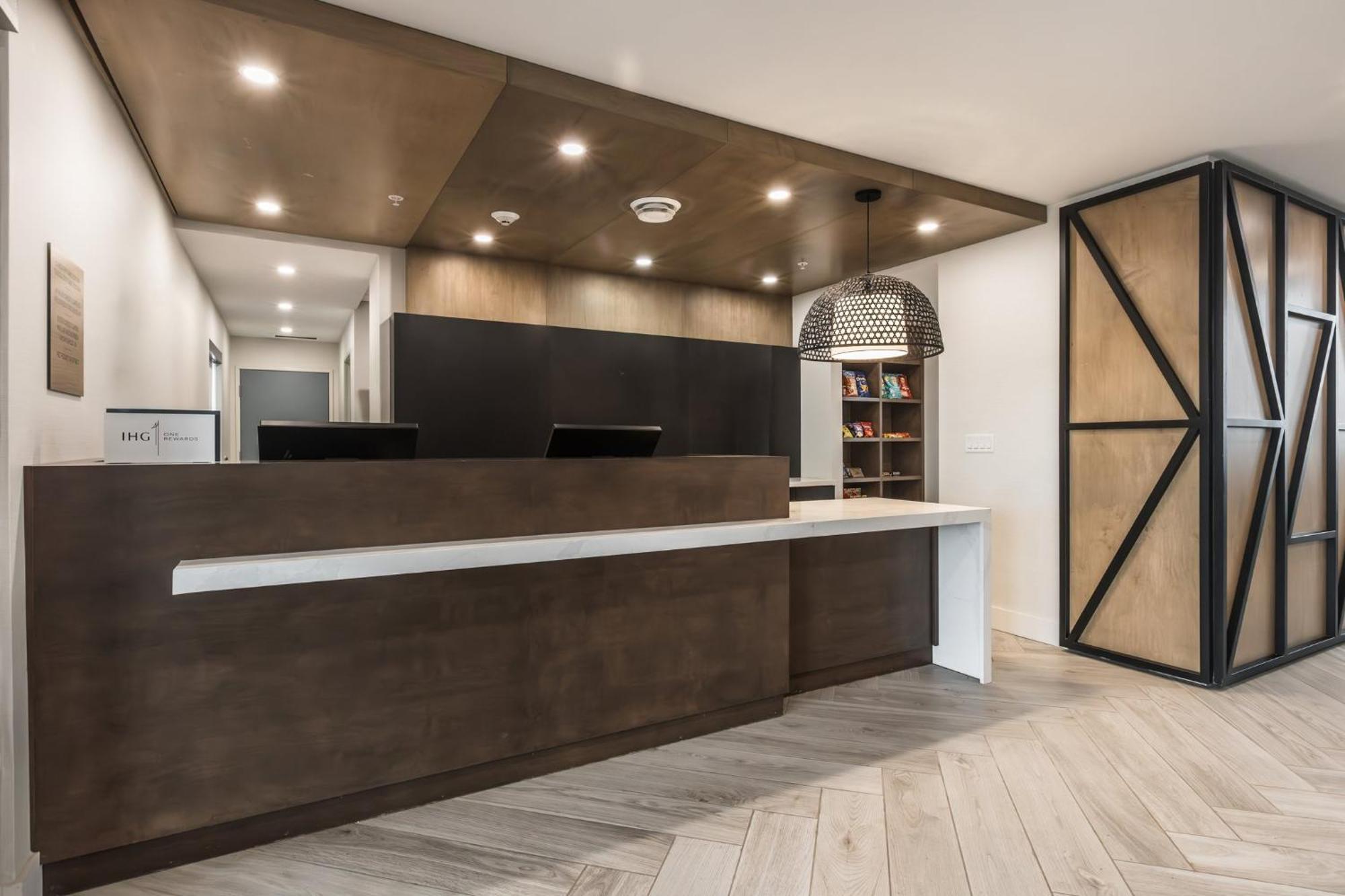 Staybridge Suites - Dawson Creek By Ihg المظهر الخارجي الصورة