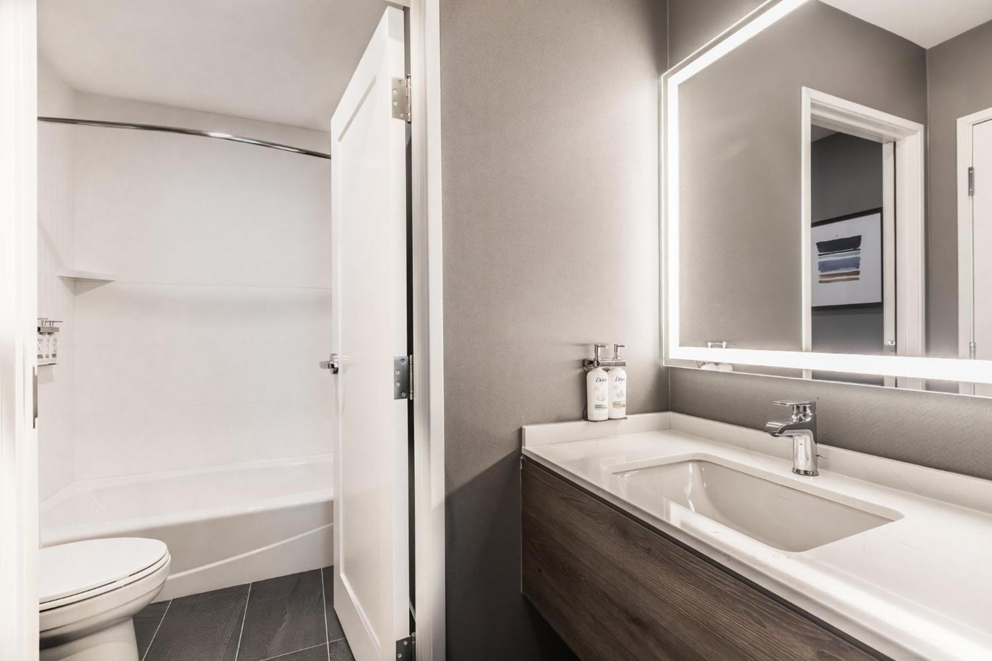 Staybridge Suites - Dawson Creek By Ihg المظهر الخارجي الصورة